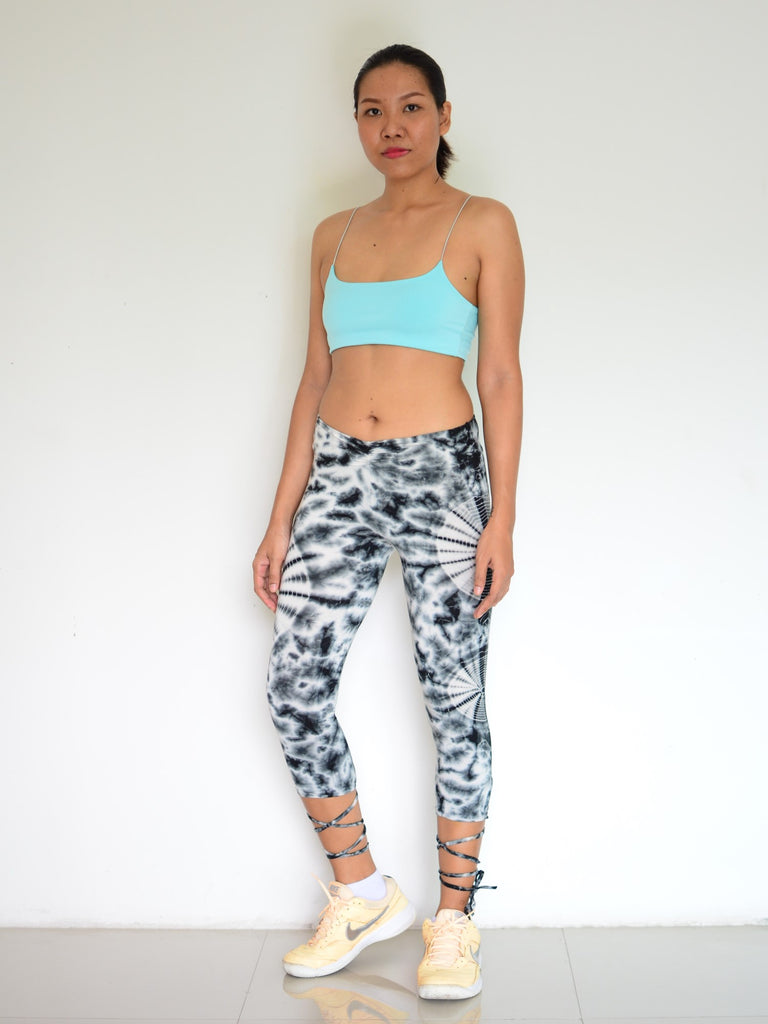 Tie Dye Leggings Capri Yoga Pants Women Men soft and stretchy White